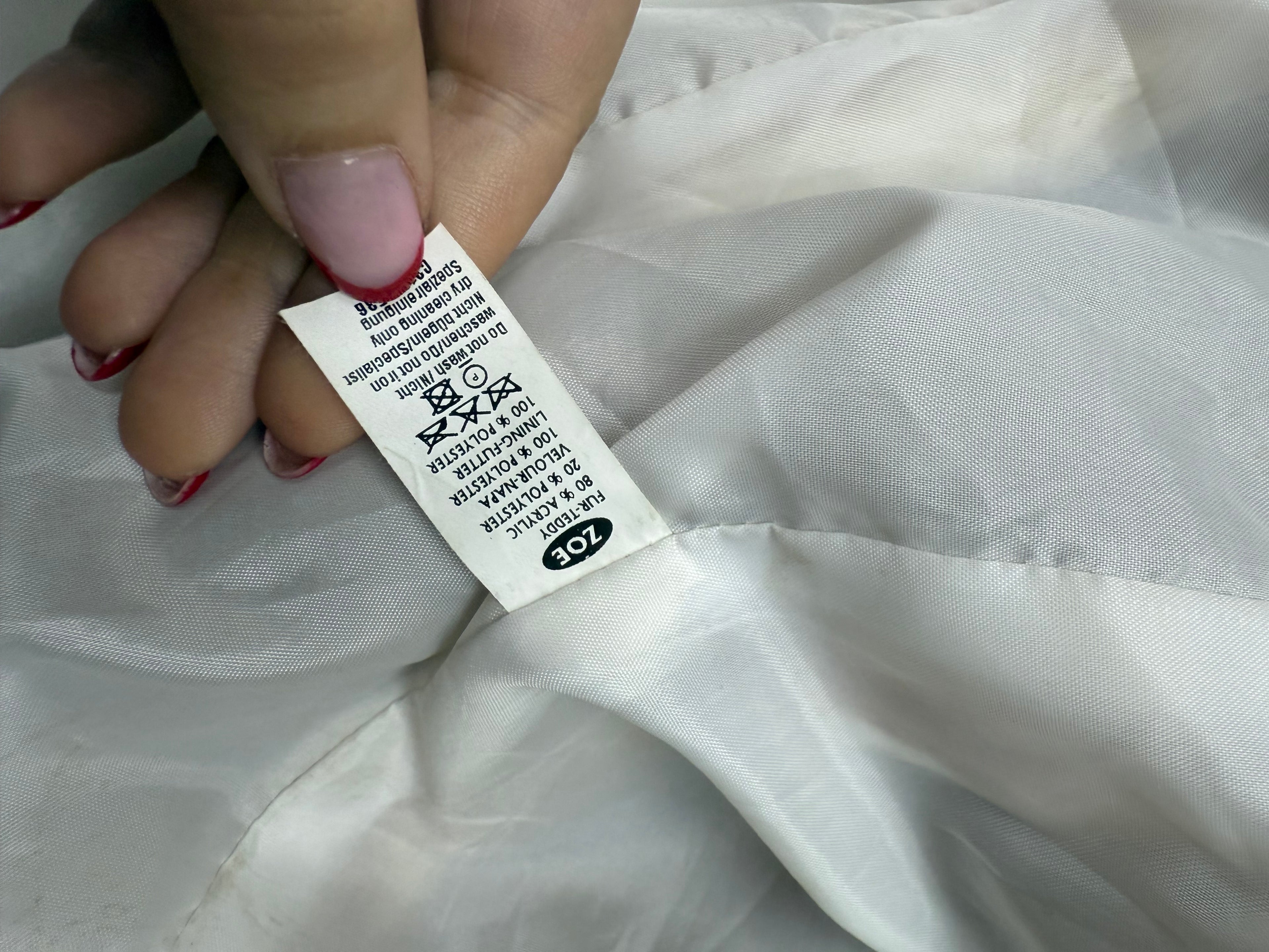 Beige/ginger faux fur gilet