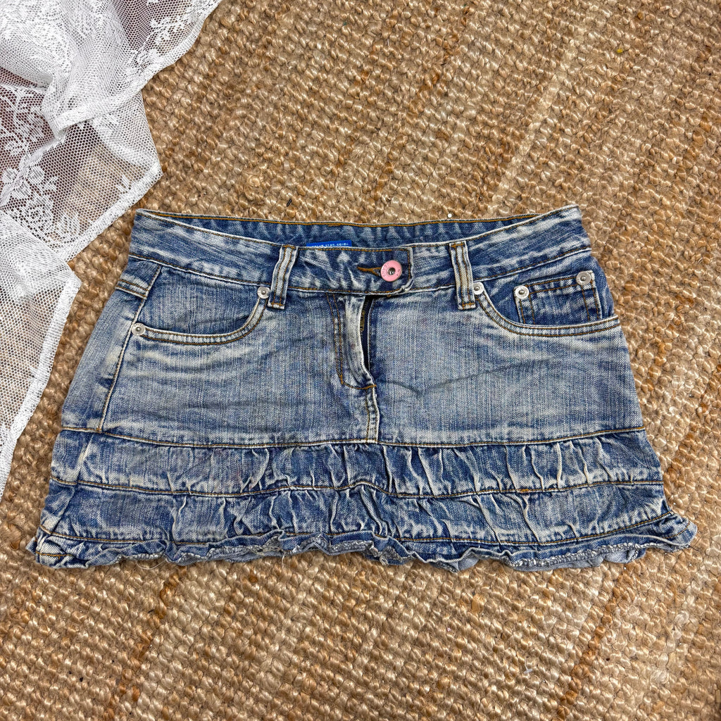 Blue denim low waisted ruffle mini skirt