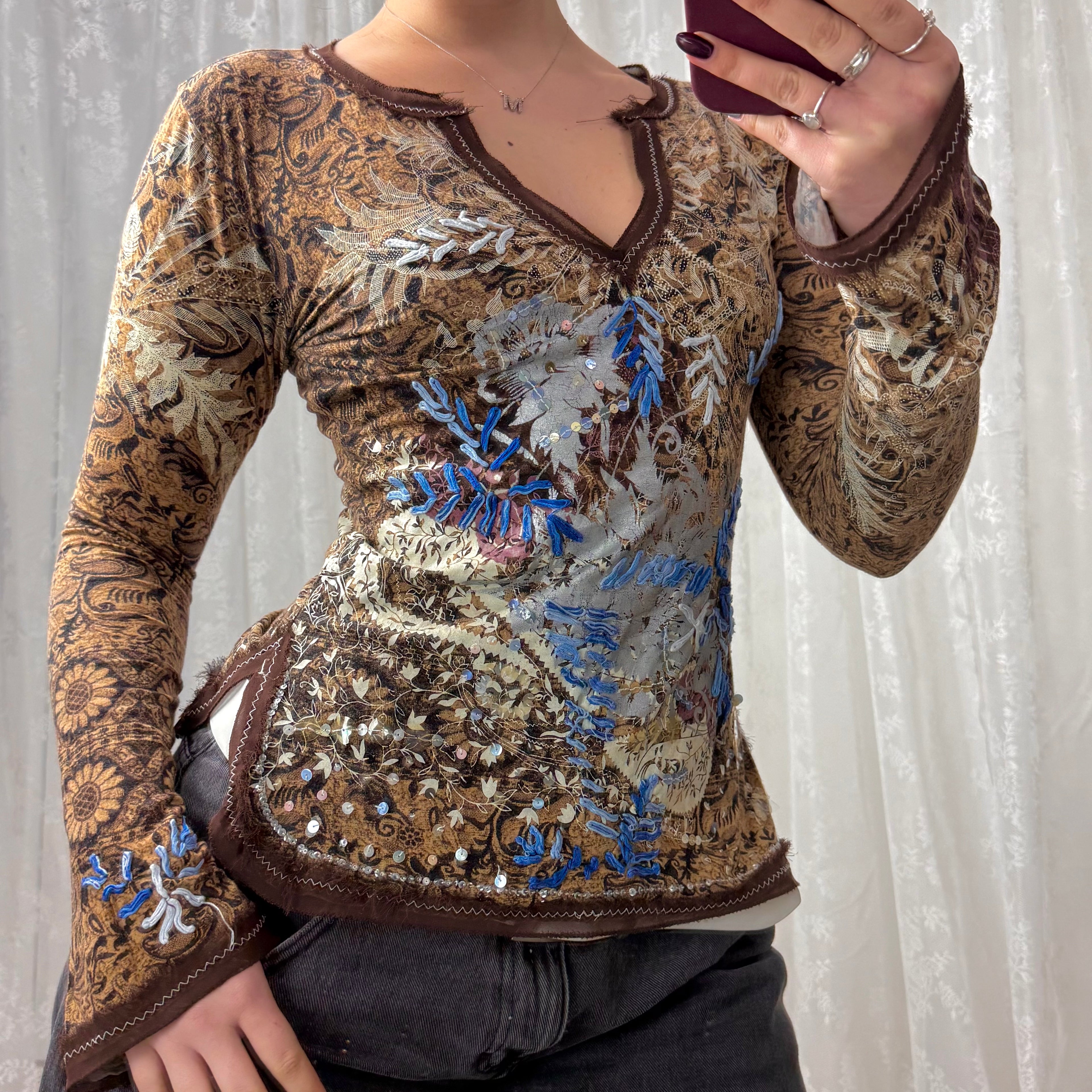Brown patterned v neck sequin long sleeved top