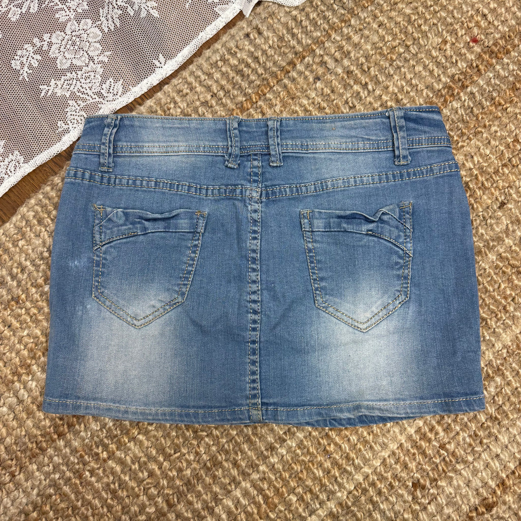 Mid washed denim blue stretchy mini skirt