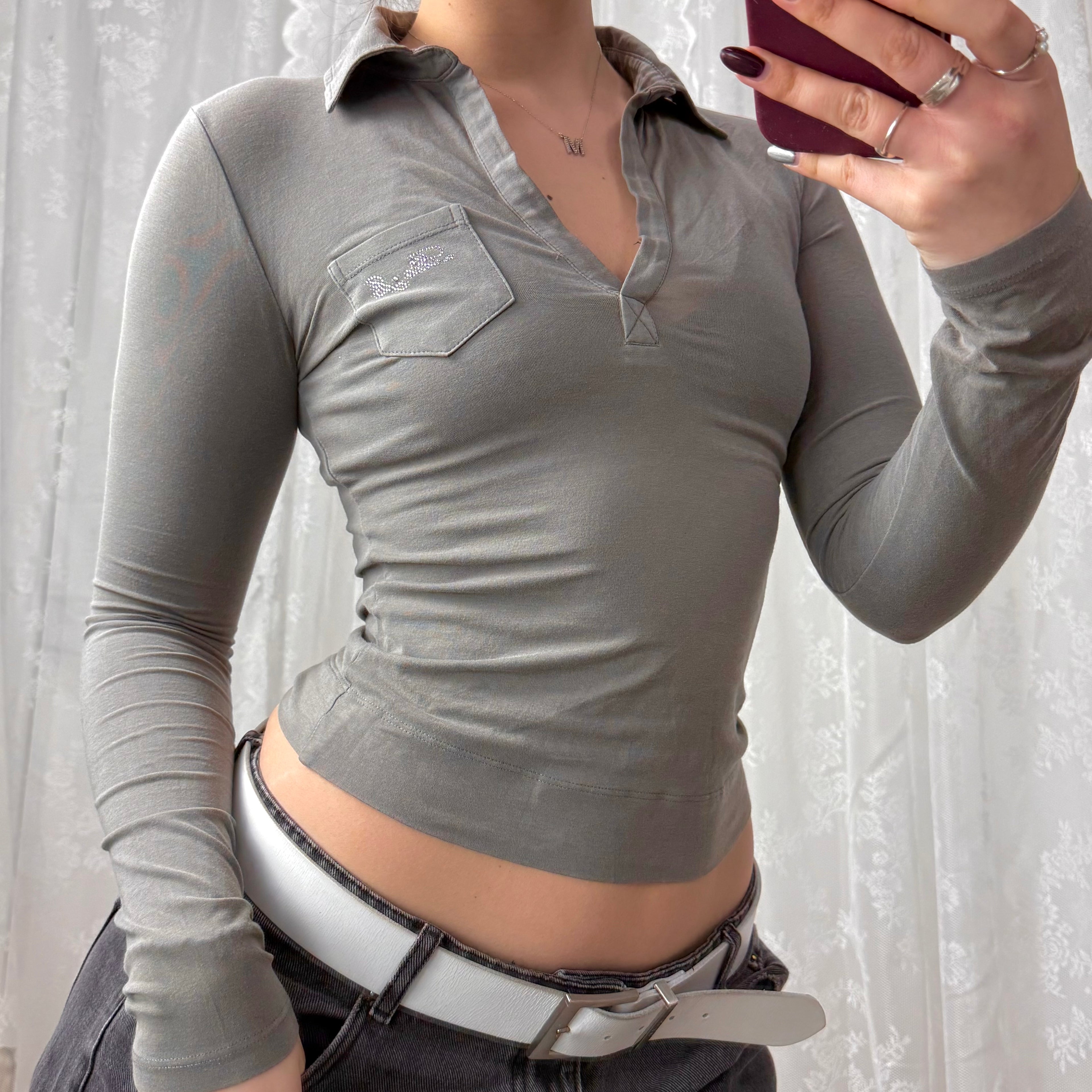 Grey v neck collared long sleeved top