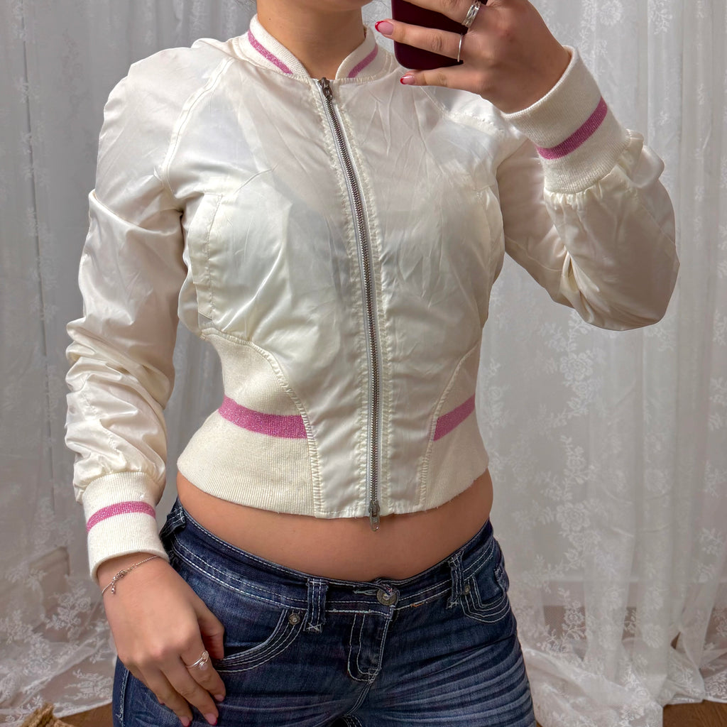 White lightweight detailed bomber jacket