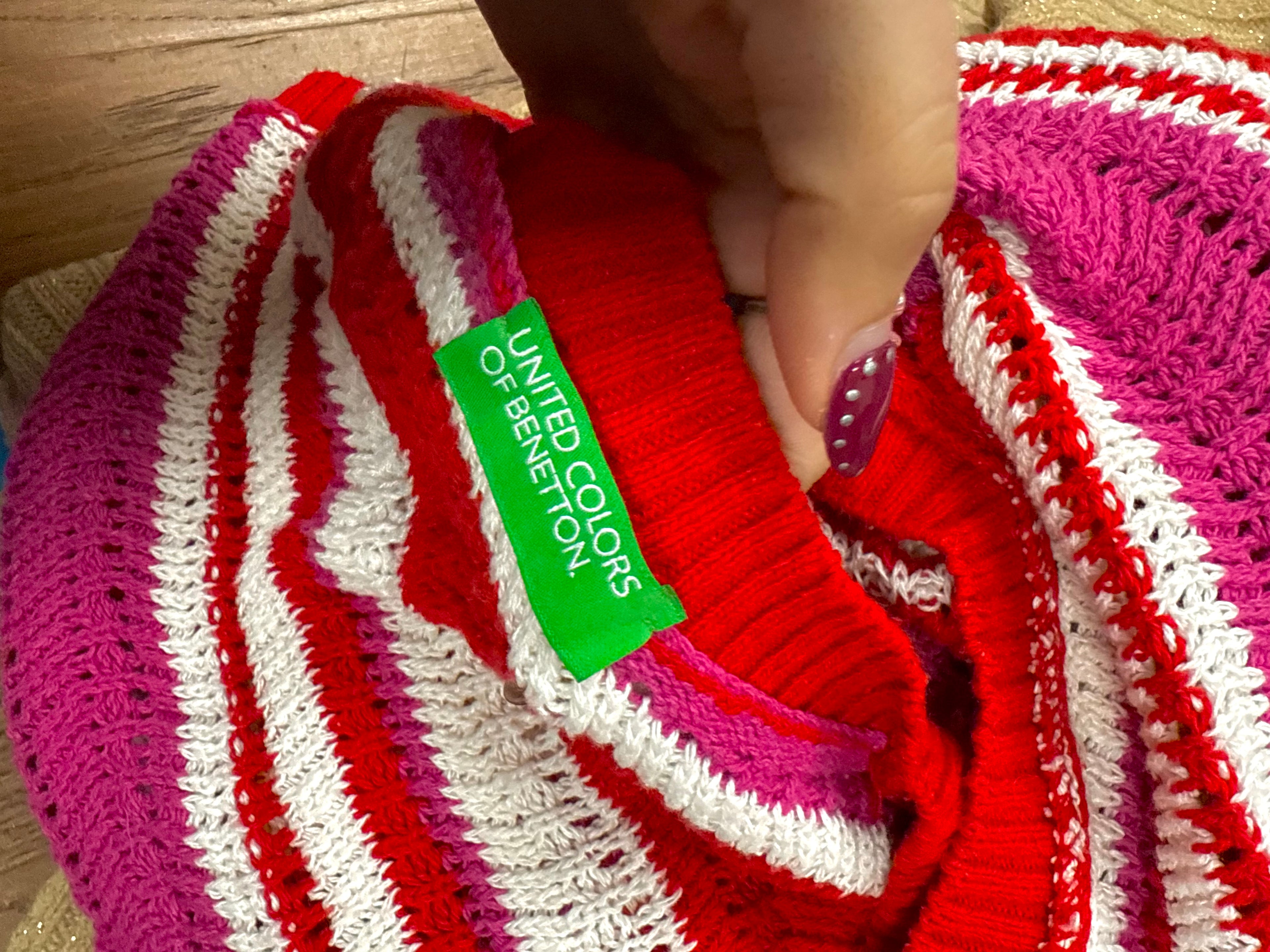 Pink and white knitted short sleeve sweater