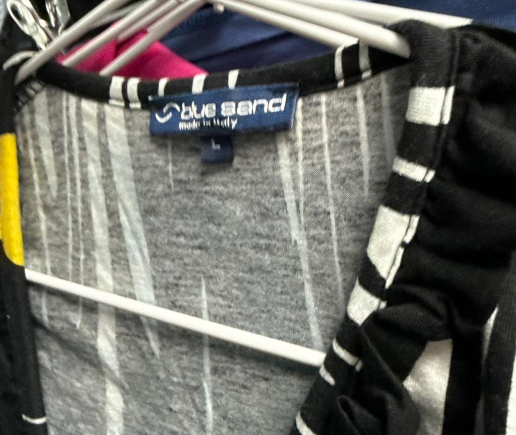 Black and white patterned top with tie back