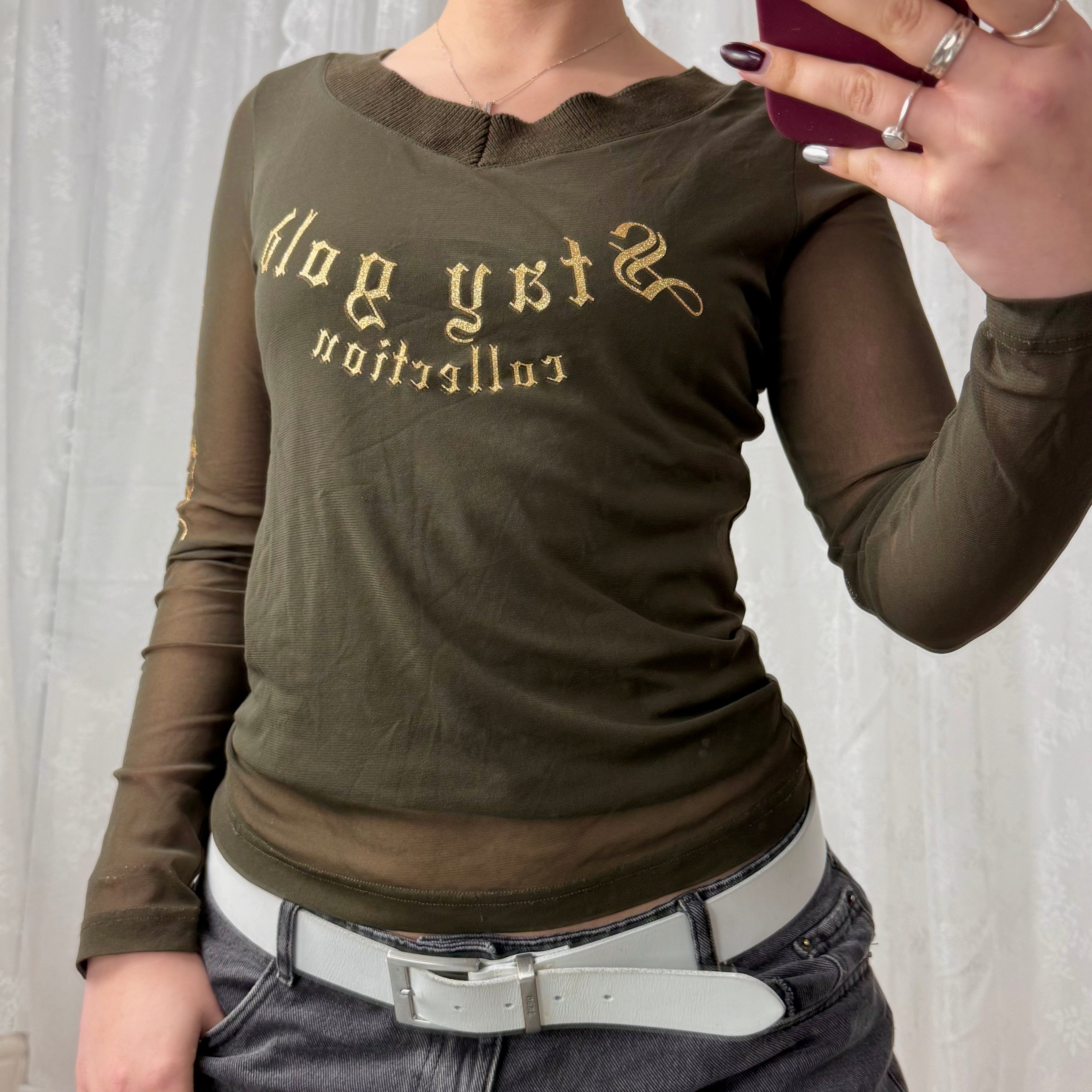Green v neck long sleeved with gold detailing