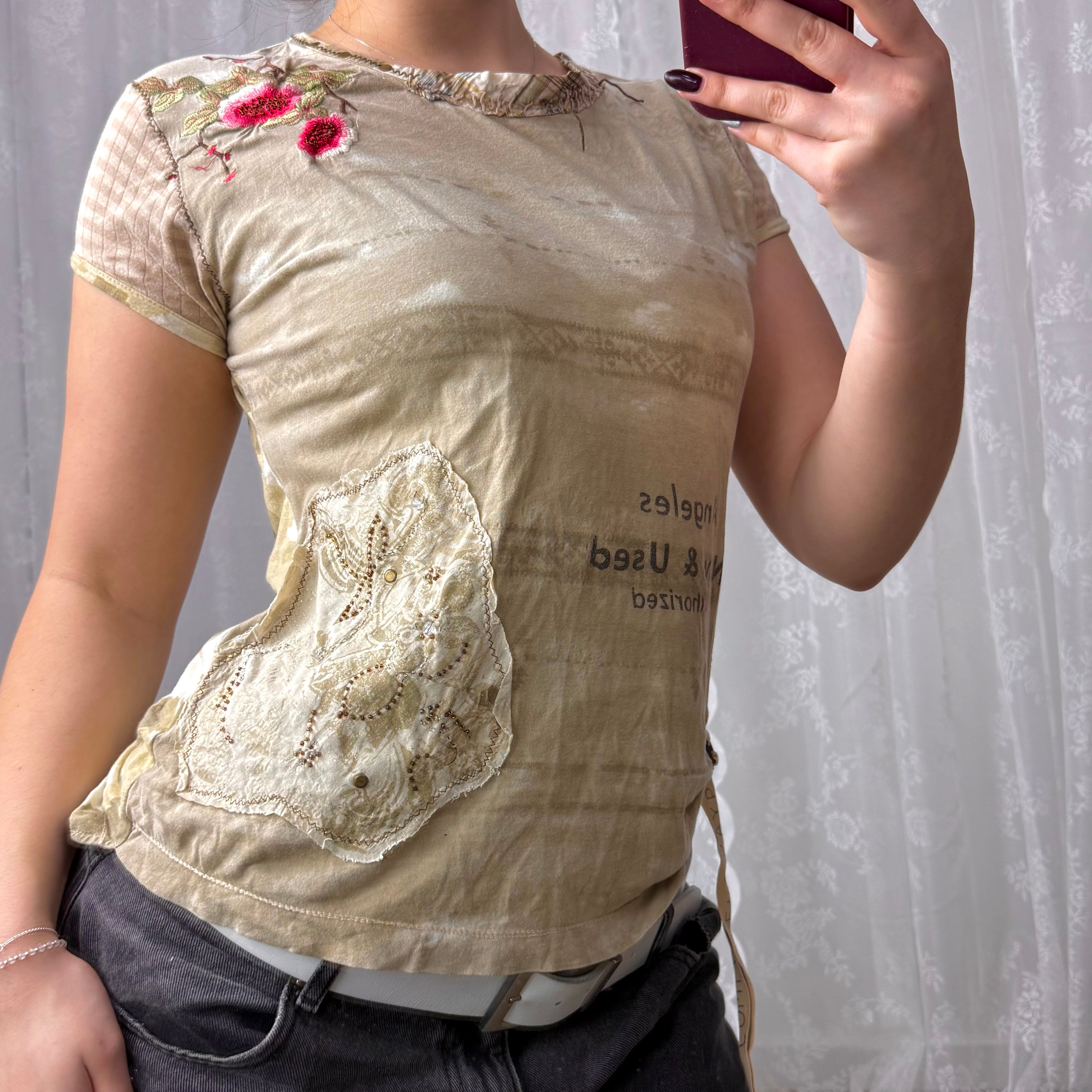 Beige embroided tshirt with ruched detailing