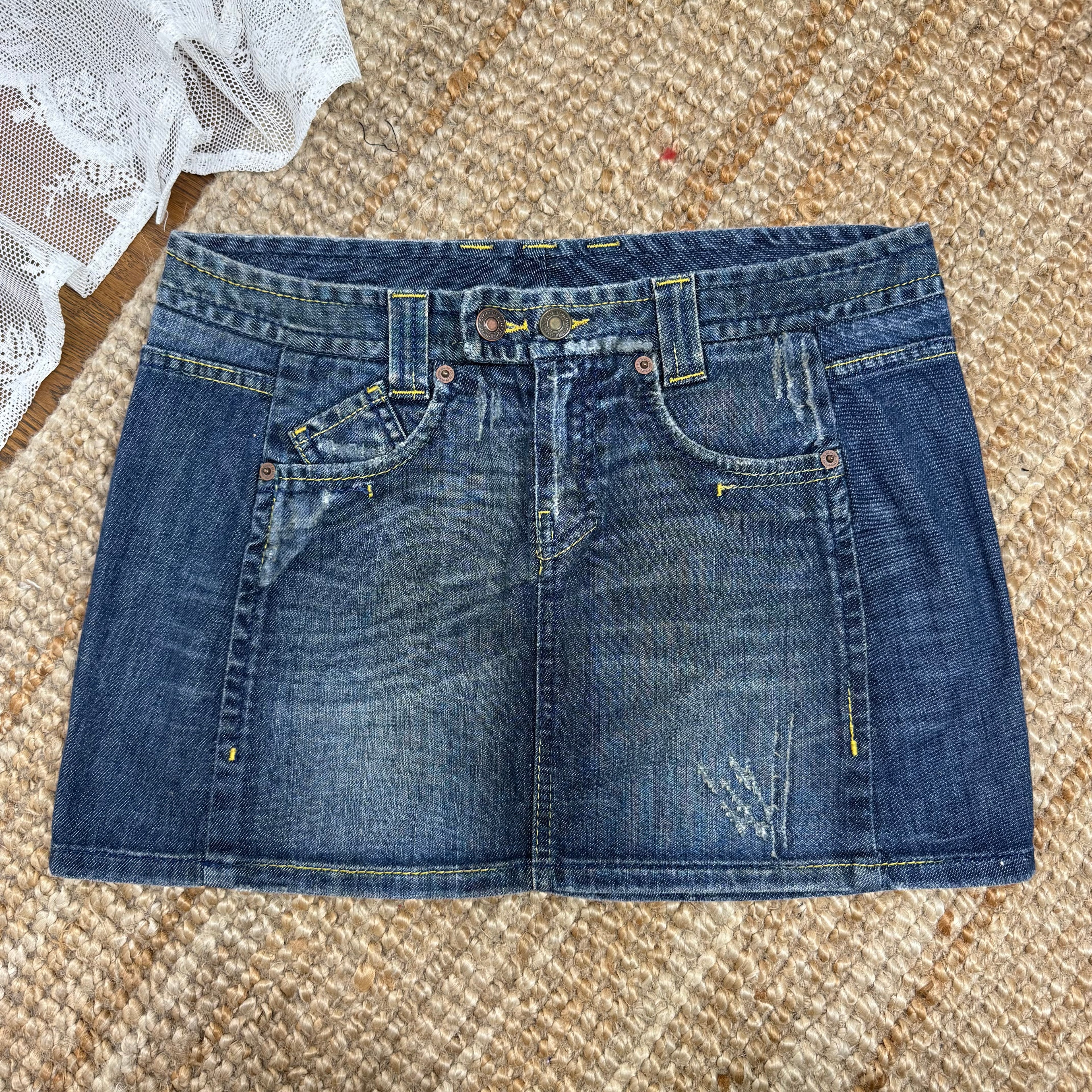 Dark blue denim 2000s vintage mini skirt