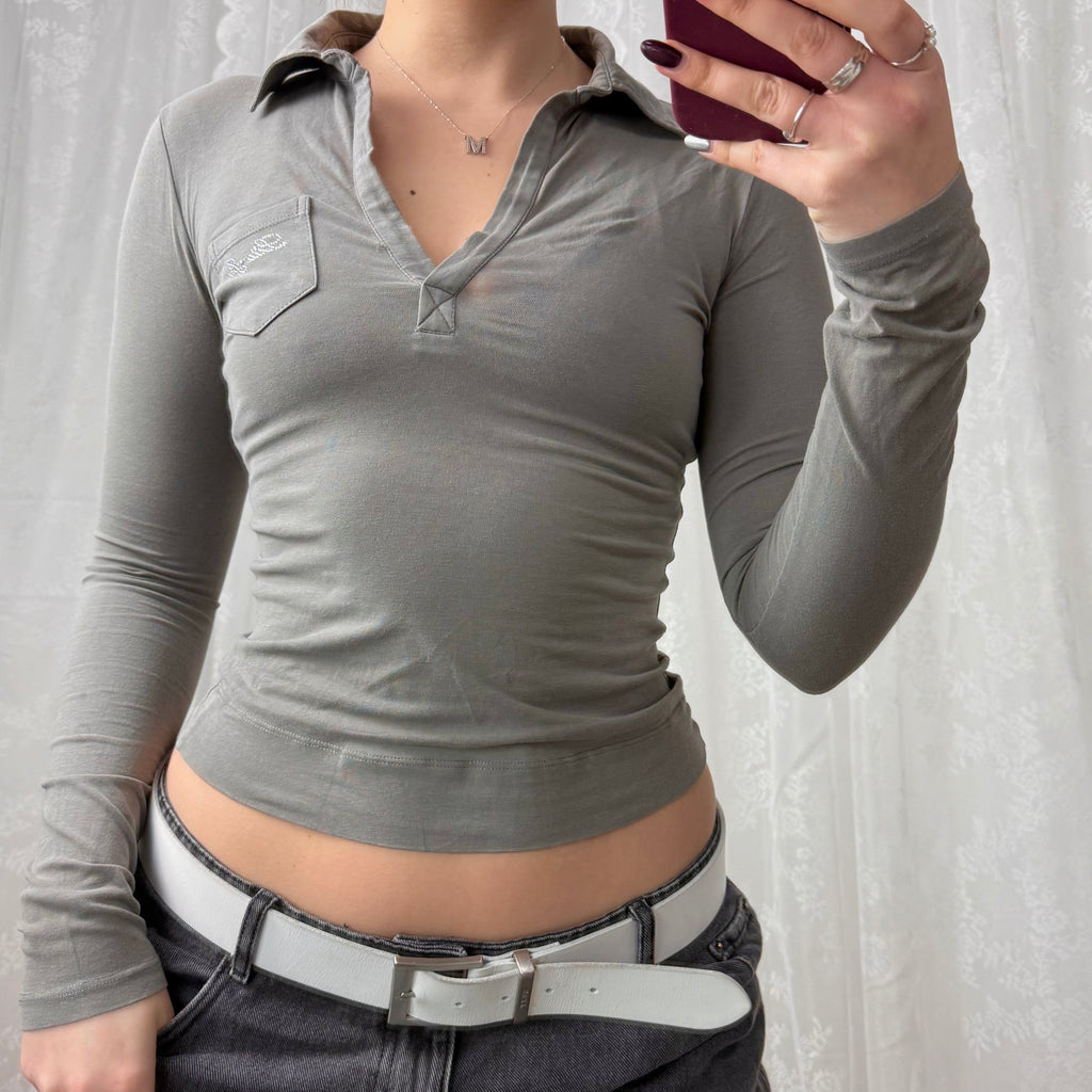 Grey v neck collared long sleeved top