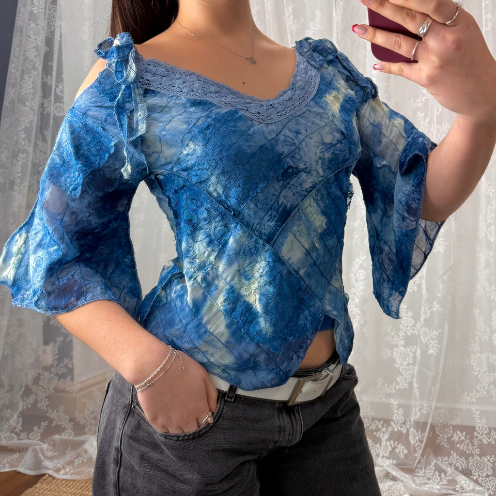 Blue floaty cut out top