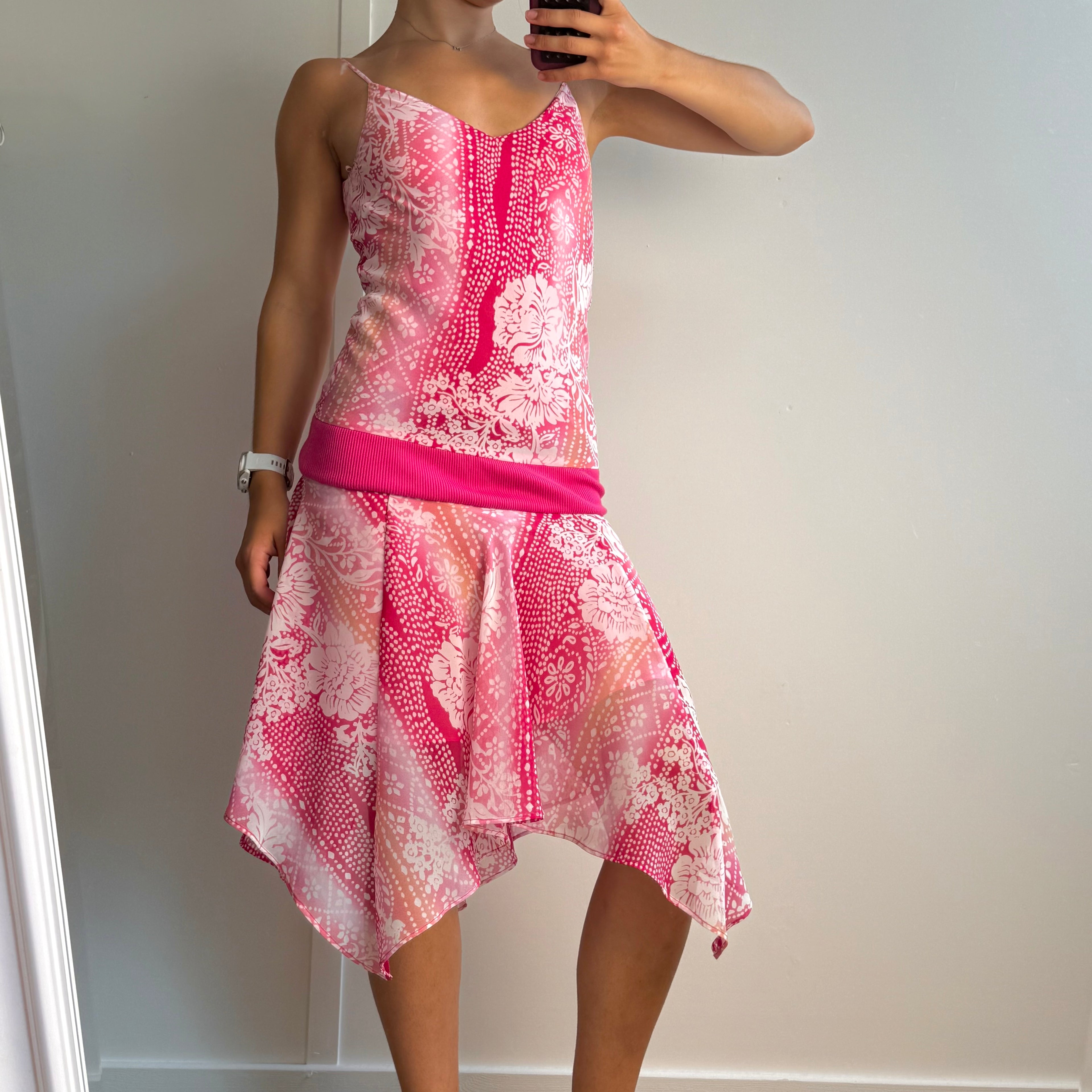 Pink patterned mesh midi dress