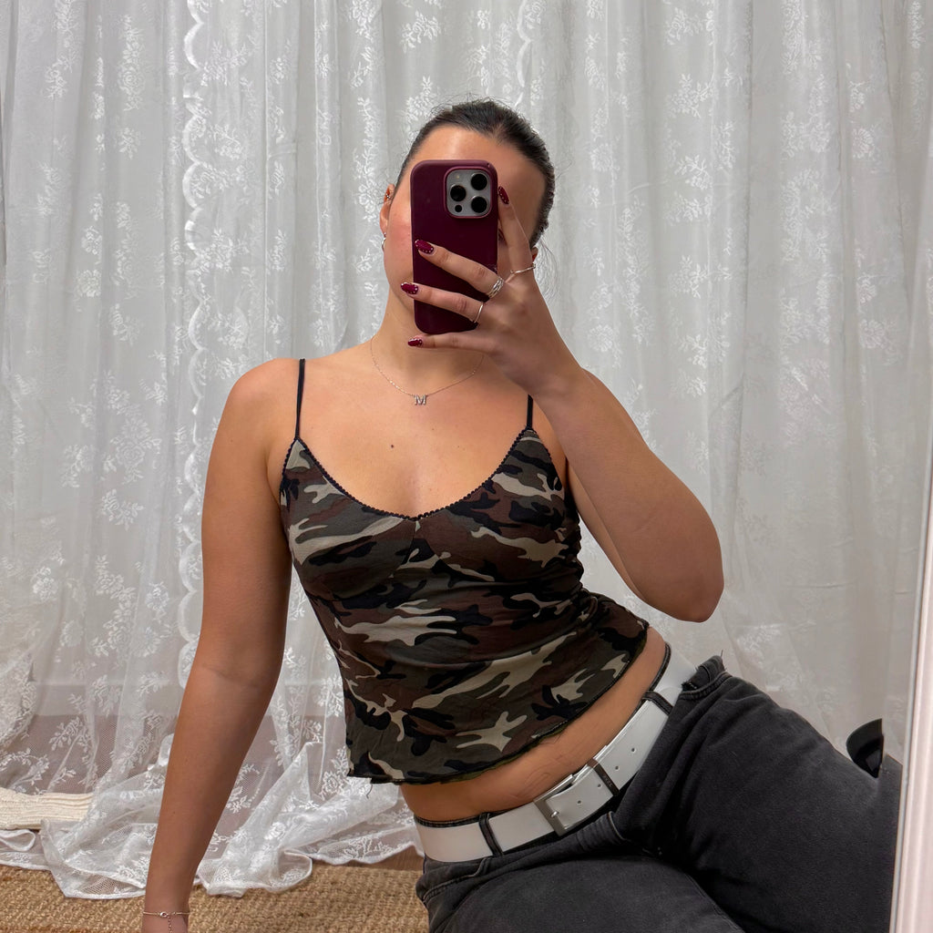 Double layered mesh camouflage cami top