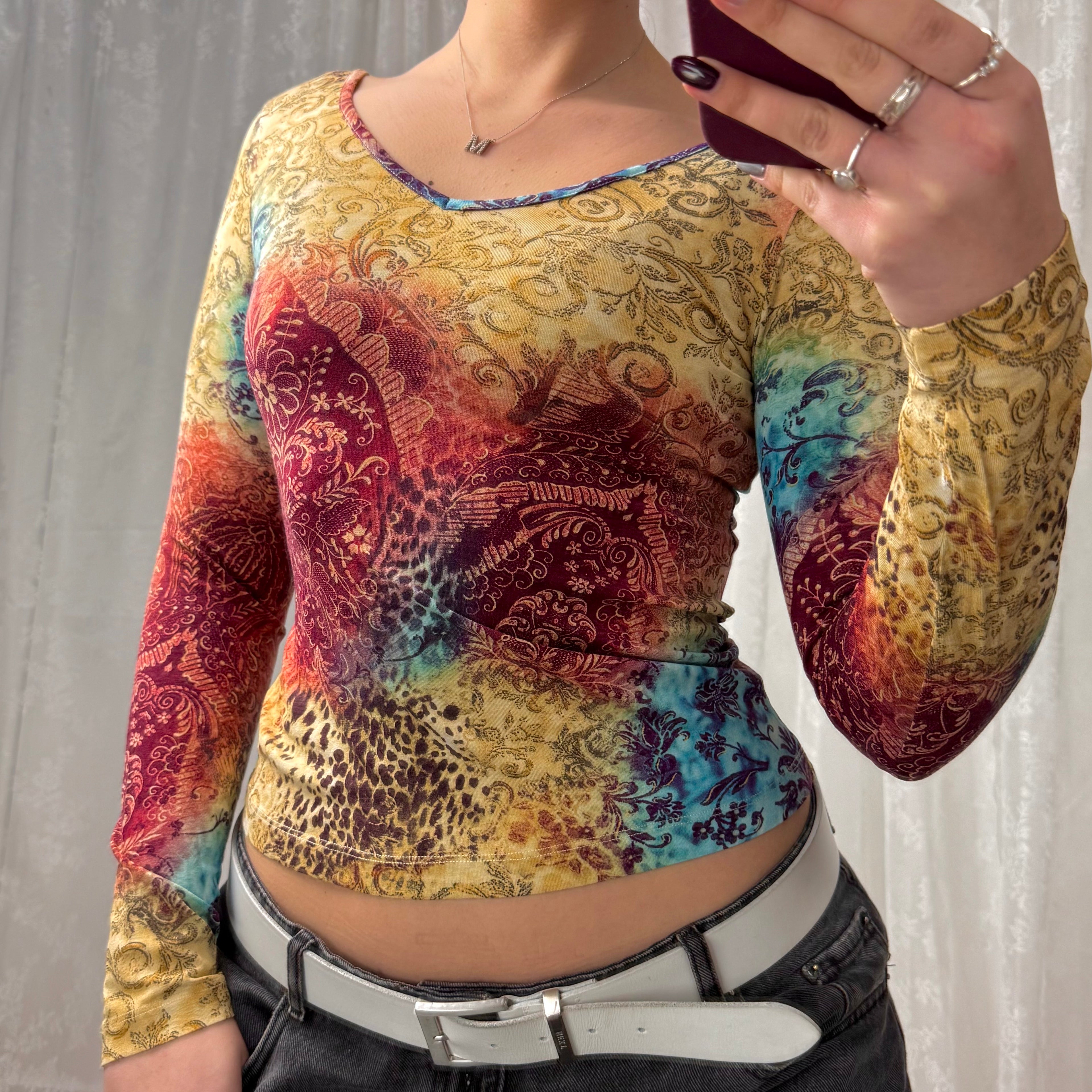 Multicoloured slinky patterned v neck long sleeved top