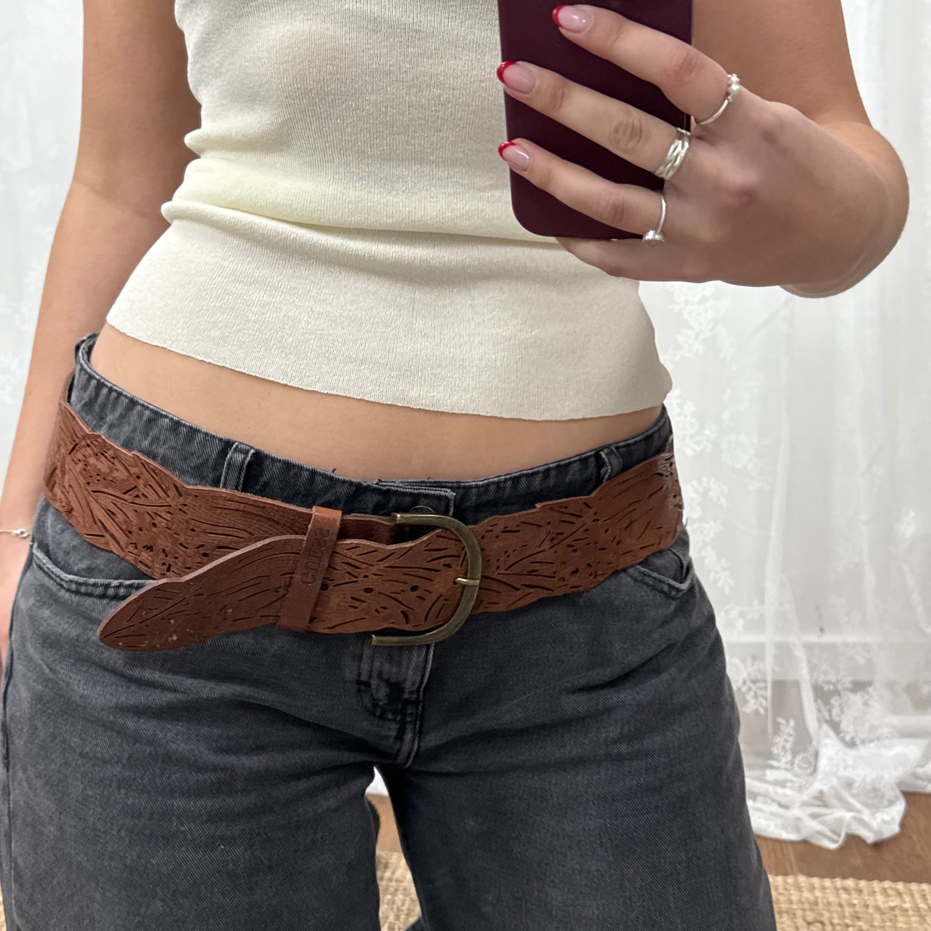 Brown guess belt with elasticated part