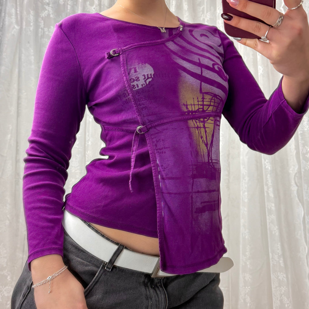 Purple graphic buckle long sleeved top