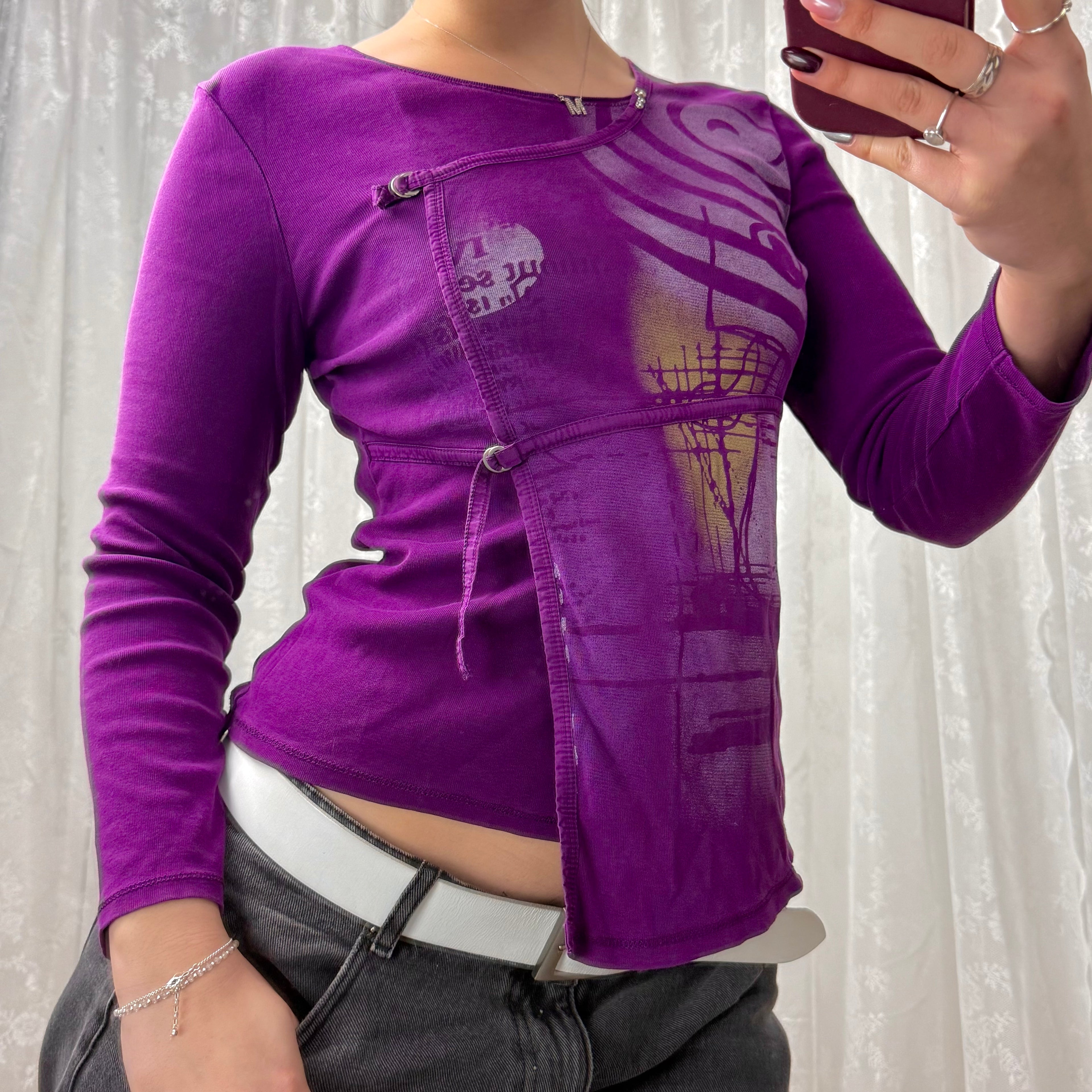 Purple graphic buckle long sleeved top
