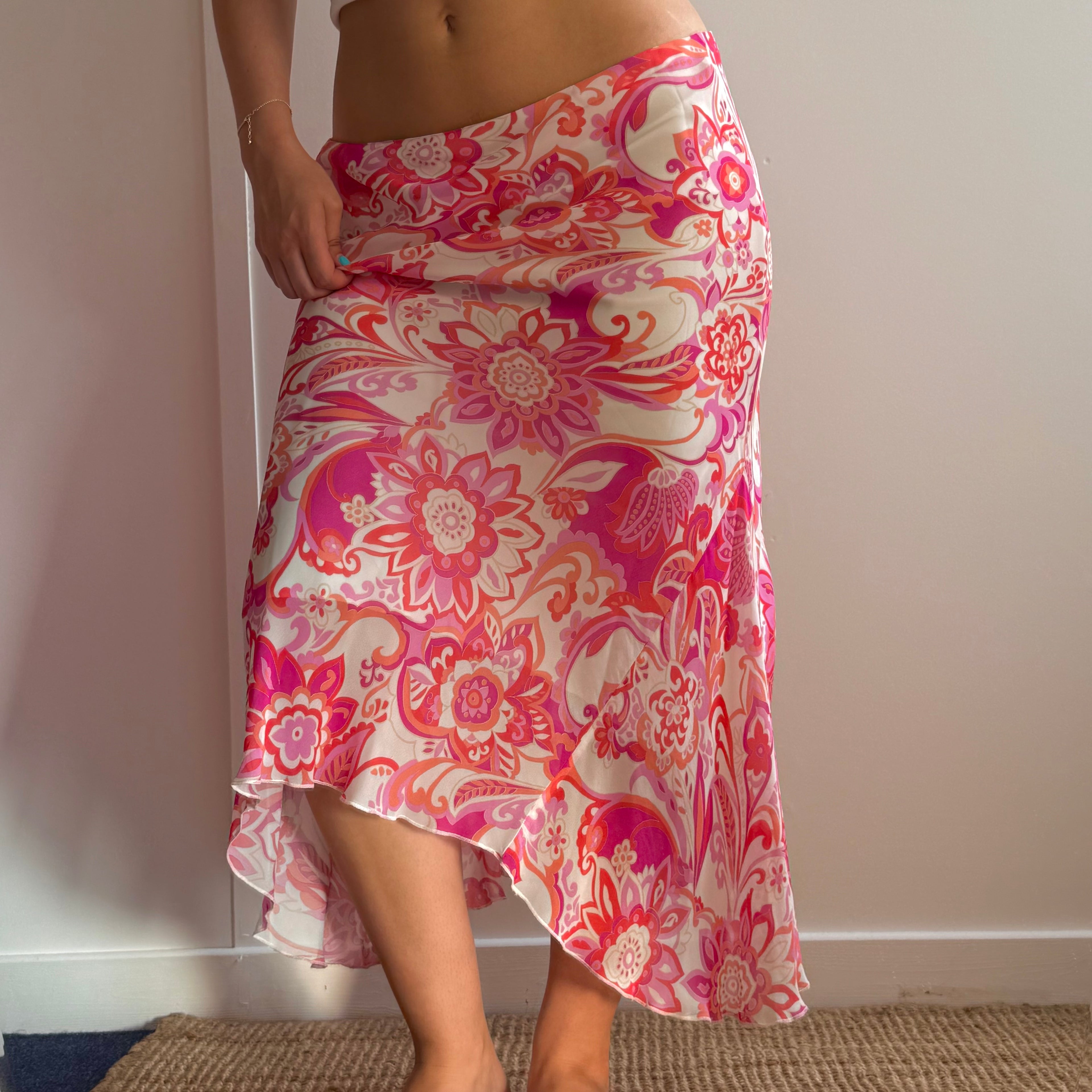 Pink patterned mesh midi skirt