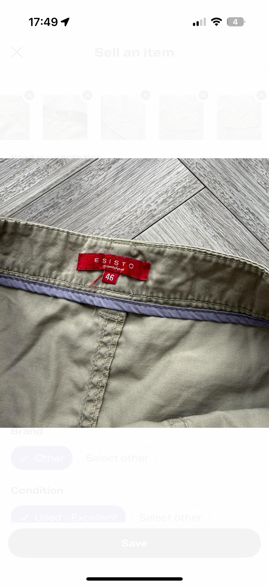 Beige pleated 2000s vintage skirt