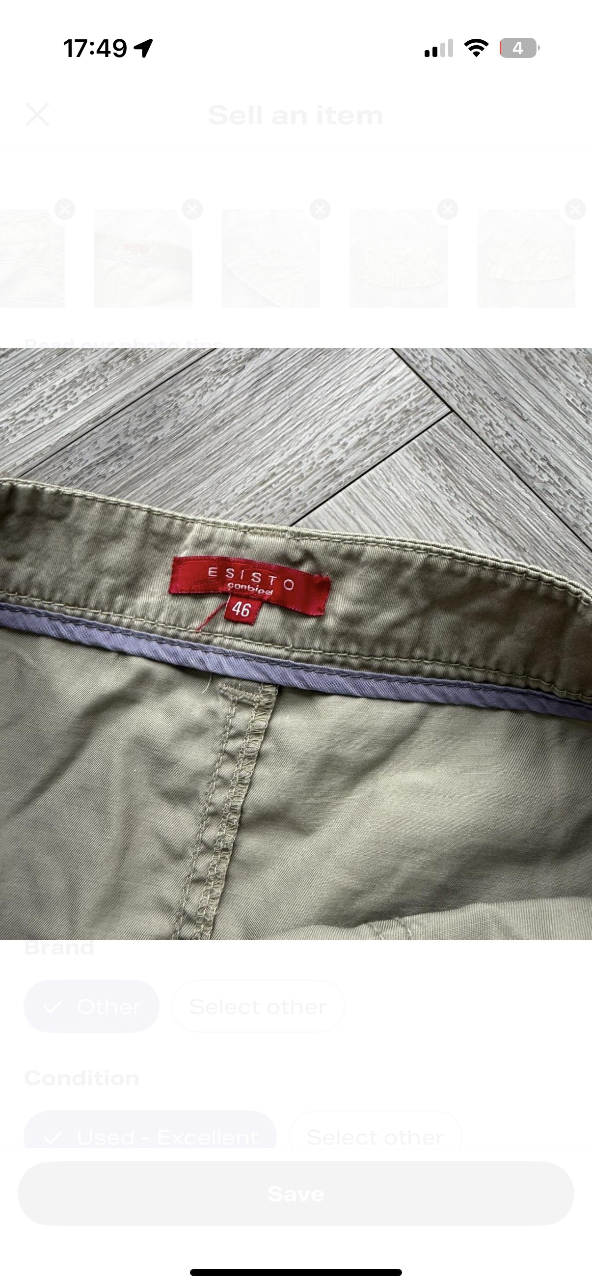 Beige pleated 2000s vintage skirt