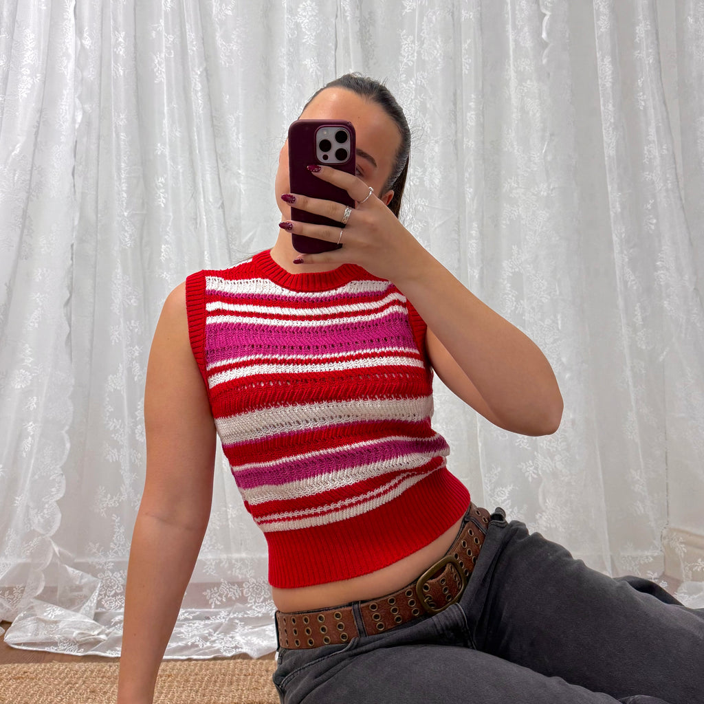 Pink and white knitted short sleeve sweater