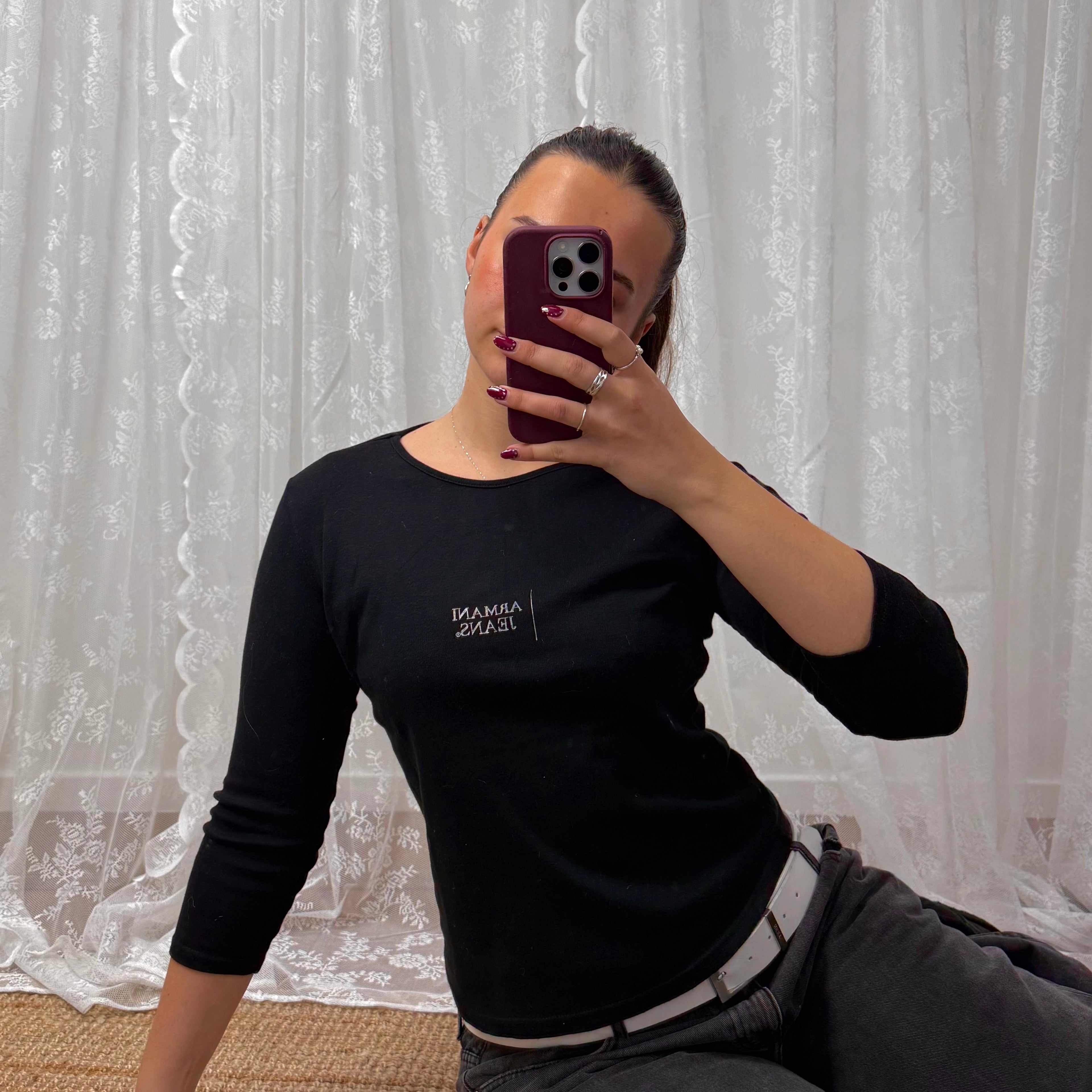 Long black vintage sleeve tshirt