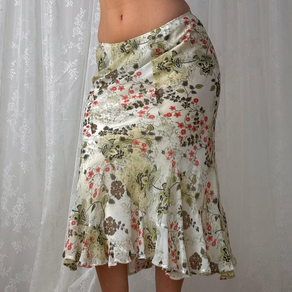 Green and white patterned mesh midi skirt
