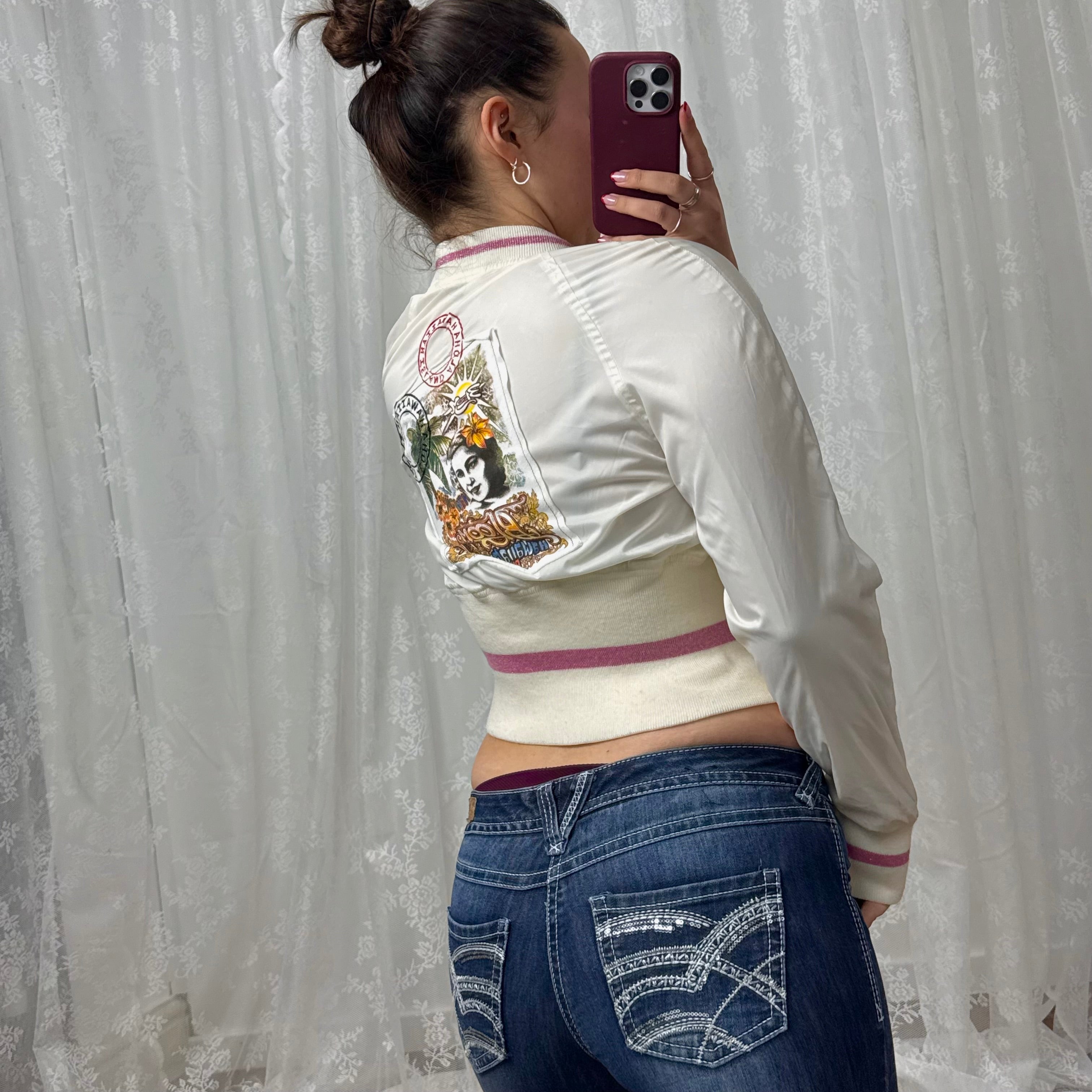 White lightweight detailed bomber jacket