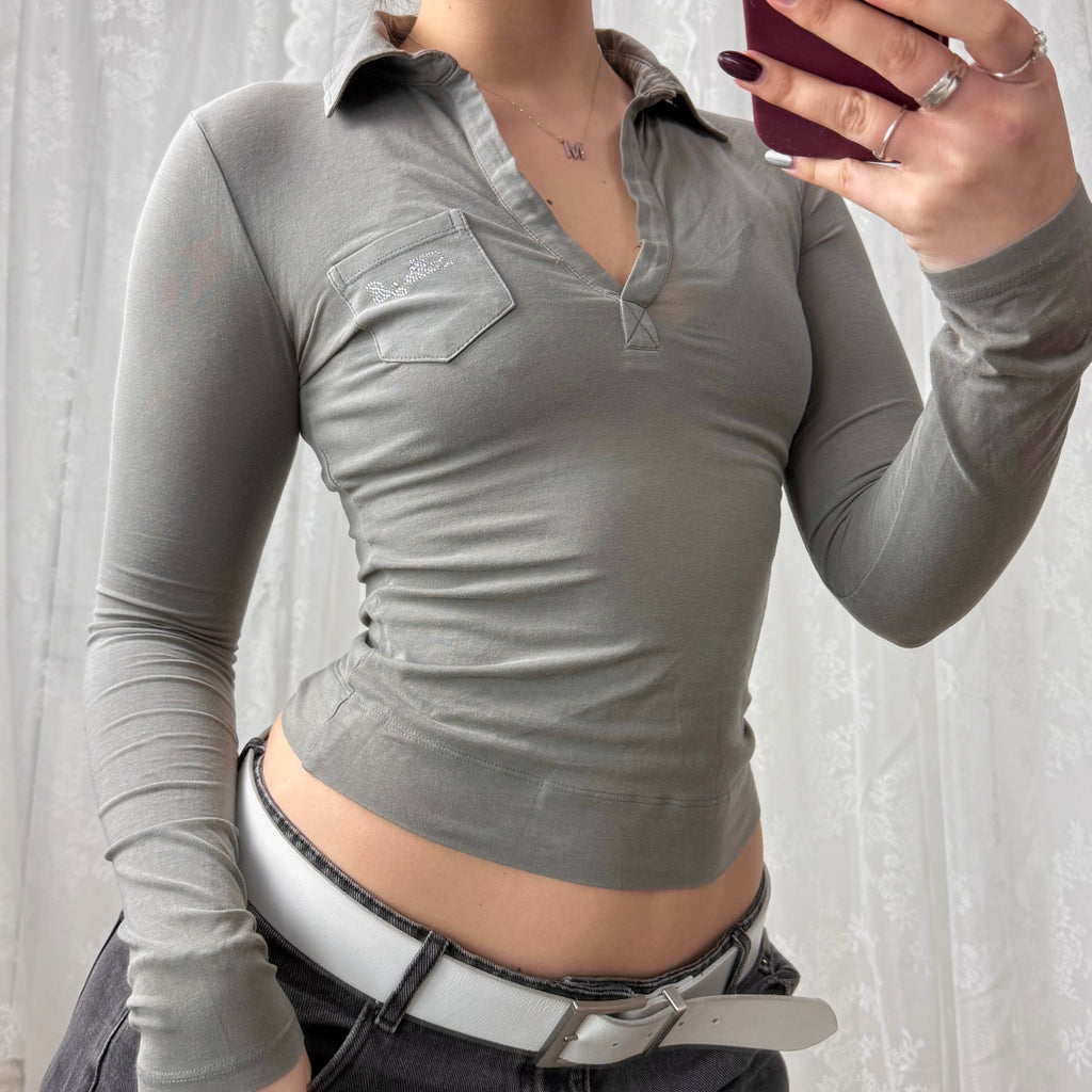 Grey v neck collared long sleeved top