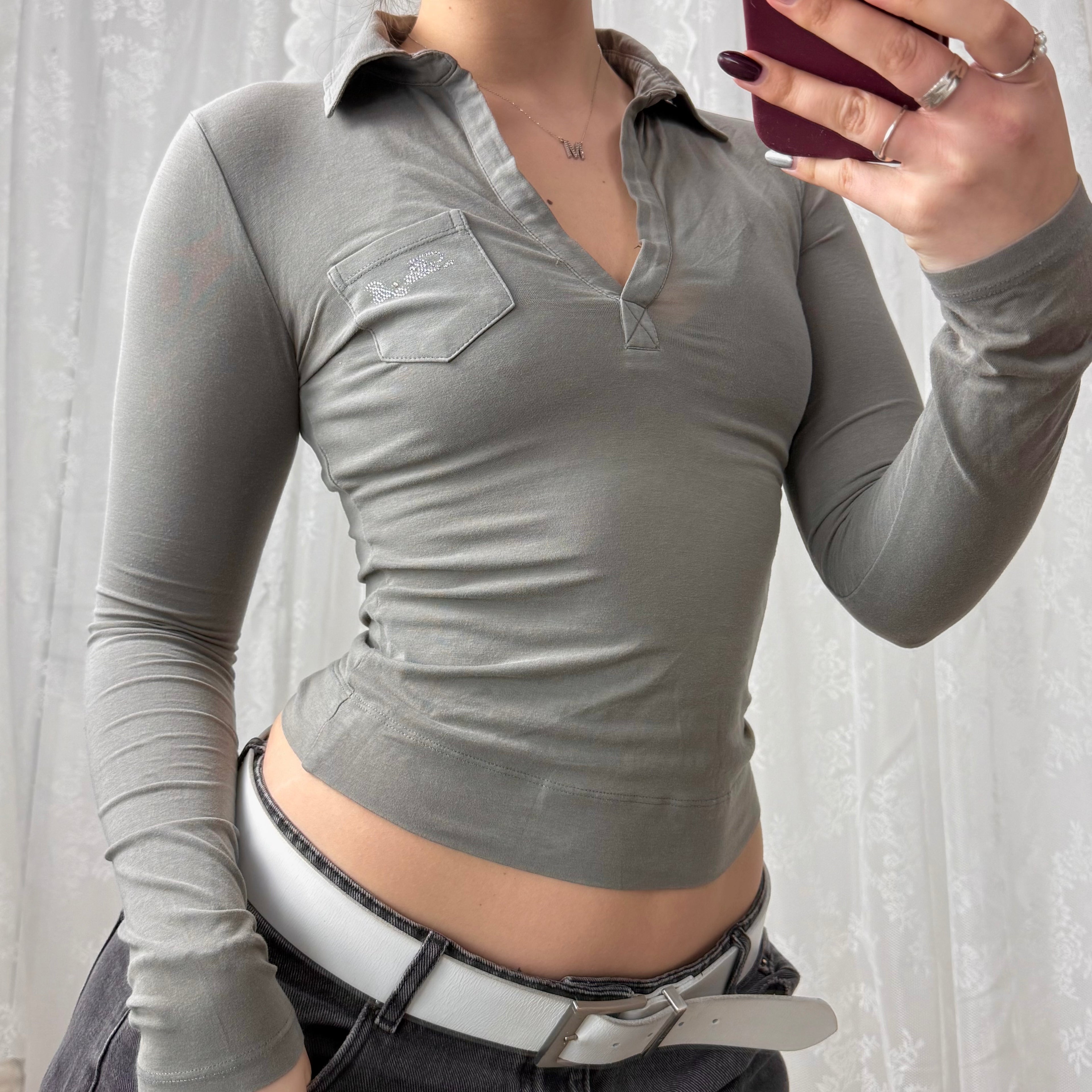 Grey v neck collared long sleeved top