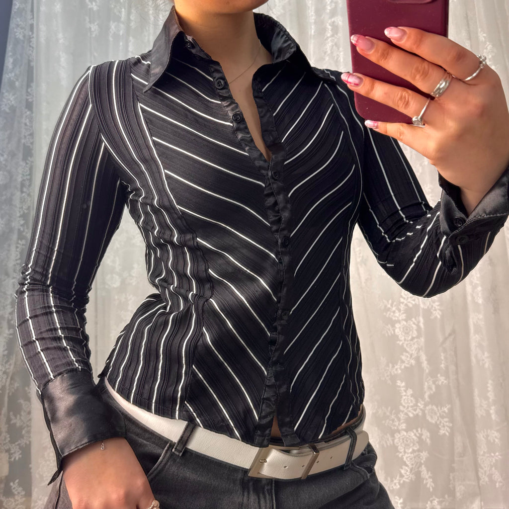 Black and white mesh shirt