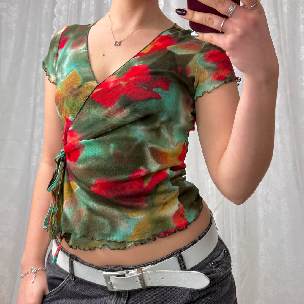 Multicoloured mesh wrap style top