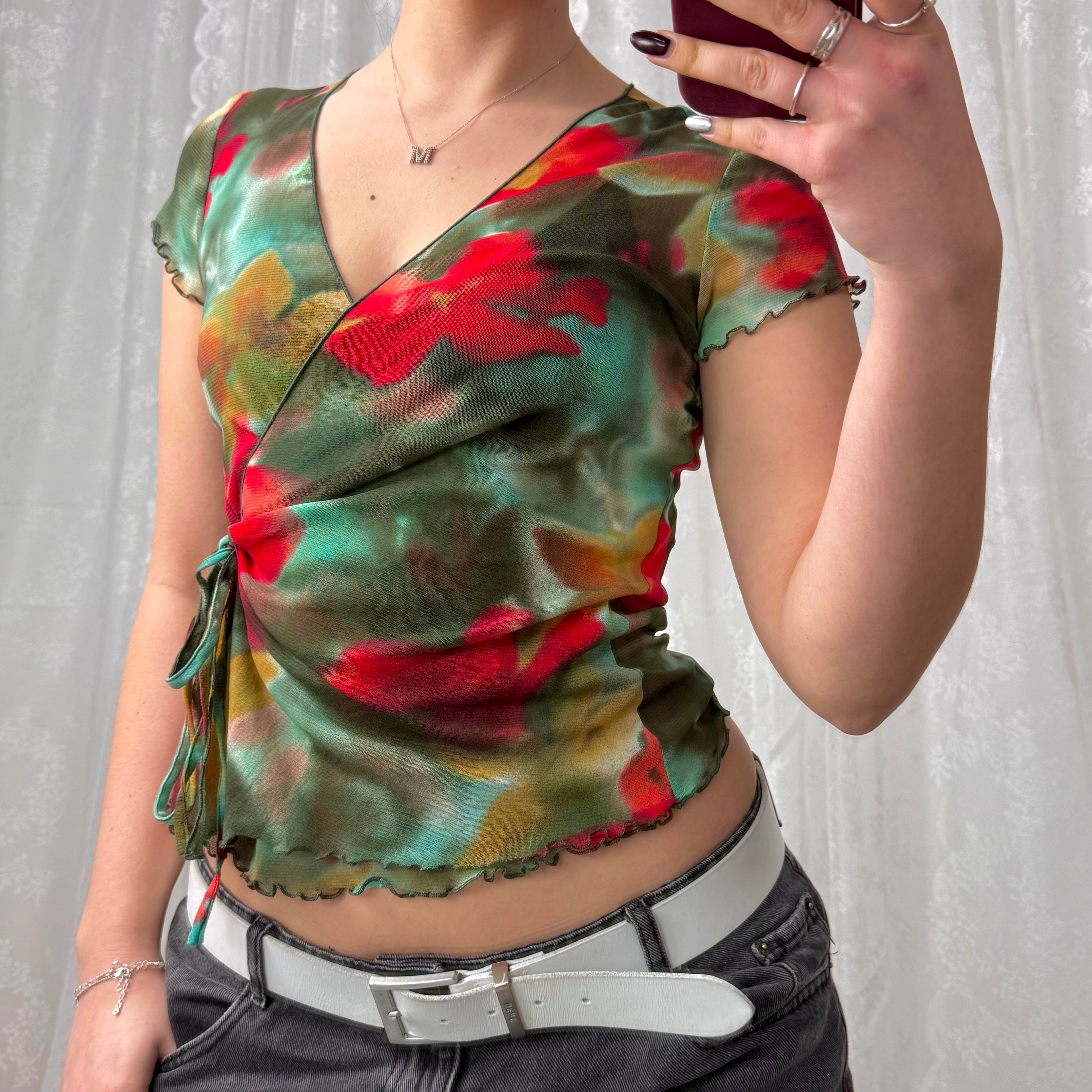 Multicoloured mesh wrap style top