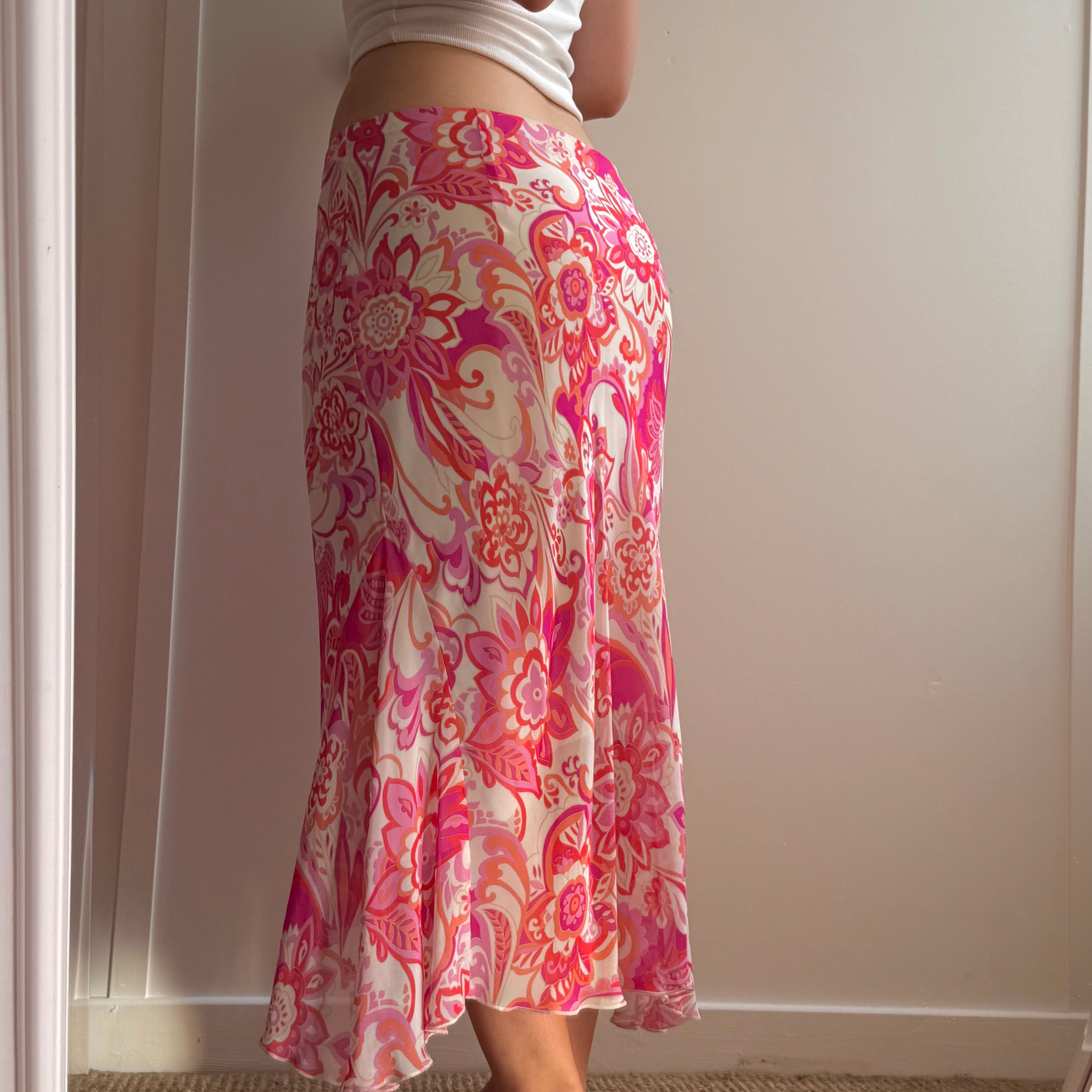 Pink patterned mesh midi skirt